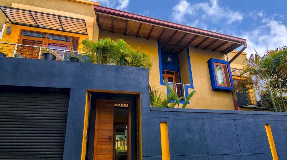 Oyo 437 Amali Residence Nugegoda Exteriér fotografie